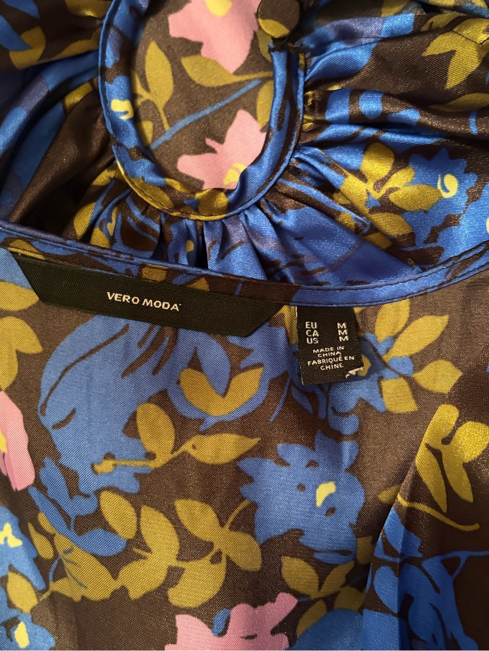 Vero Moda Long Sleeve Blue Floral Satin Dress Size M - Picture 10 of 11